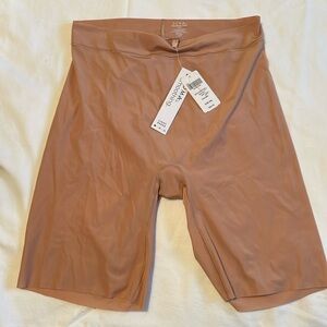 Women’s Soma smoothing shorts, underwear, boy shorts, warm Amber, sz XXL. NWT